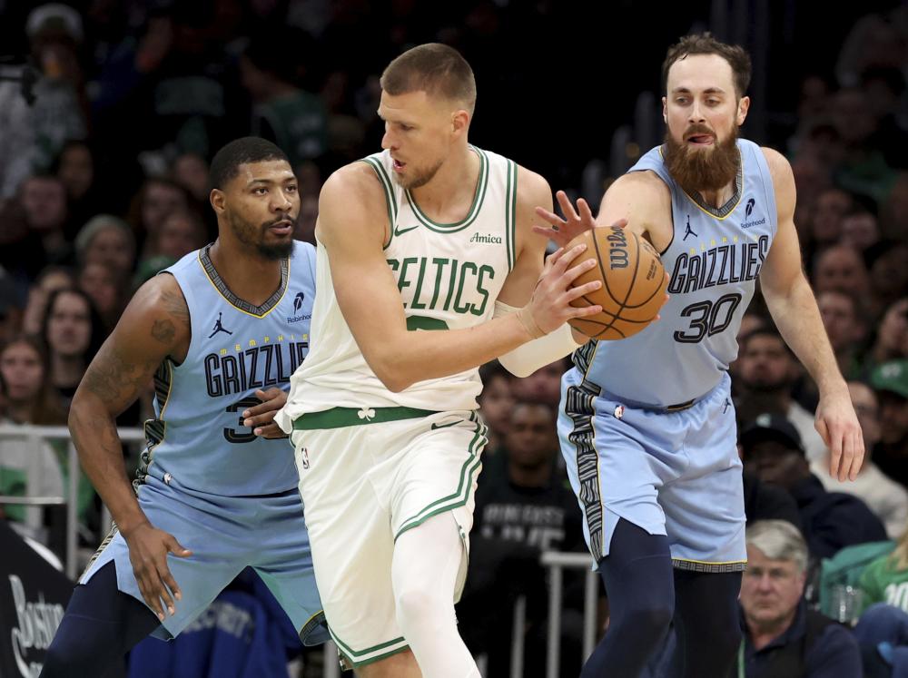 左膝旧伤 左膝旧伤