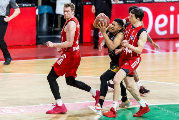 亮中场的重 亮中场的重